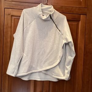 Athleta Cream Cozy Pullover